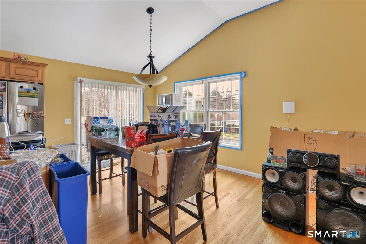 8 Callahan Lane East Hartford CT 06118