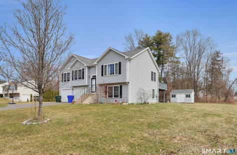8 Callahan Lane East Hartford CT 06118
