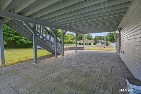 8 Callahan Lane East Hartford CT 06118
