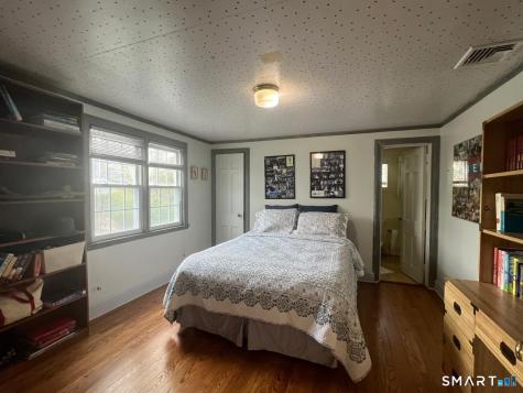 27 Holbrook Drive Stamford CT 06906