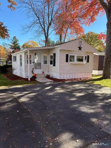 17 Lovely Street Plymouth CT 06786