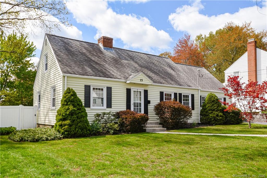 15 Crestwood Road West Hartford CT 06107