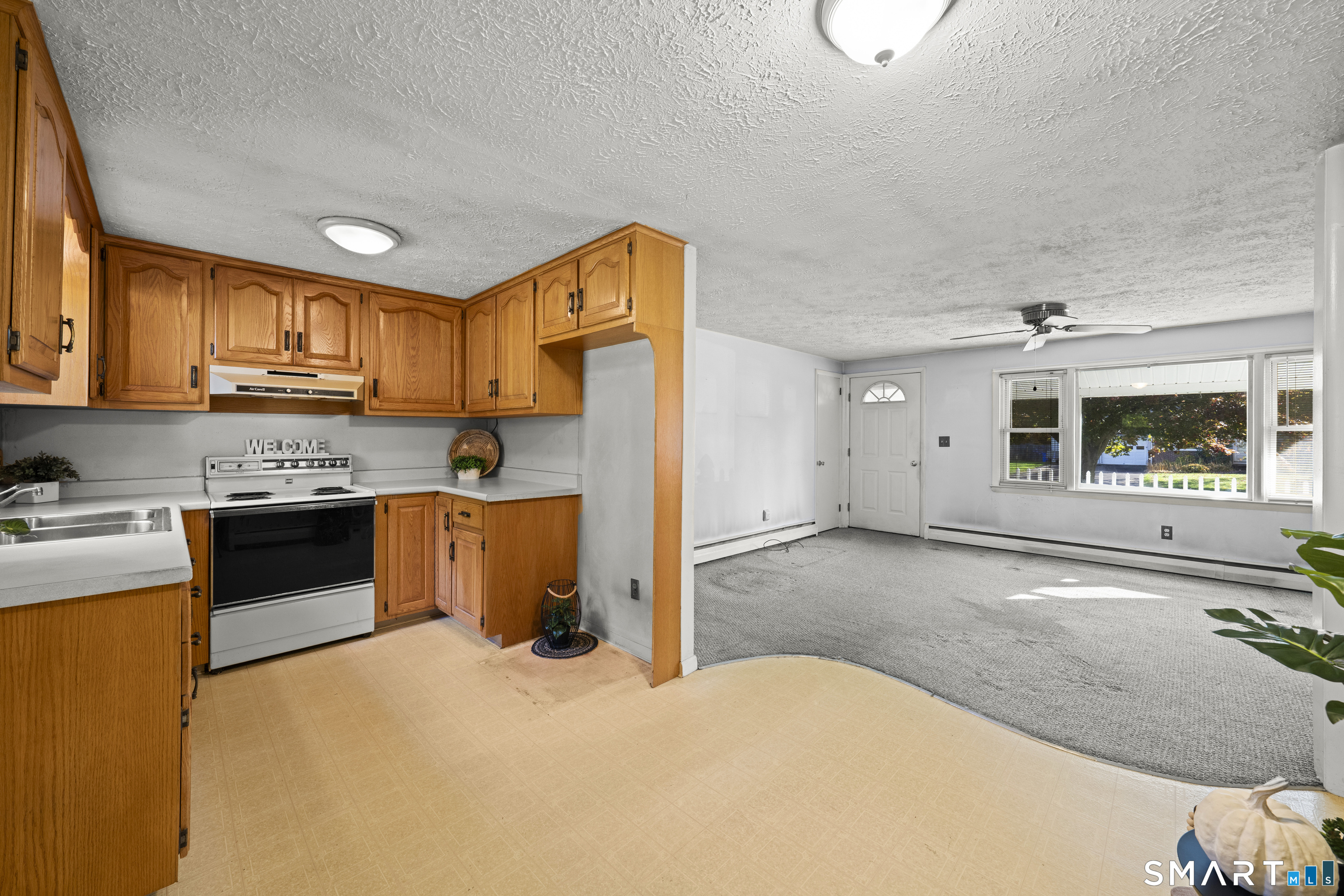 128 Bel Aire Circle Windsor Locks CT 06096