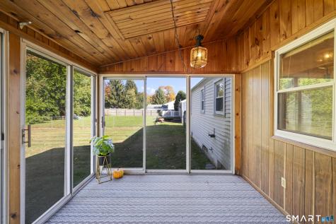 128 Bel Aire Circle Windsor Locks CT 06096