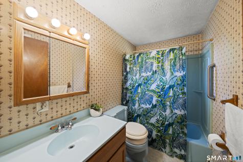 128 Bel Aire Circle Windsor Locks CT 06096