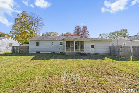 128 Bel Aire Circle Windsor Locks CT 06096