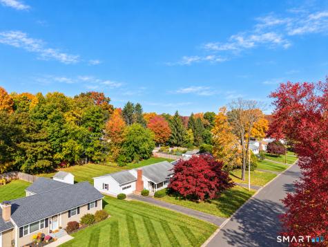 128 Bel Aire Circle Windsor Locks CT 06096
