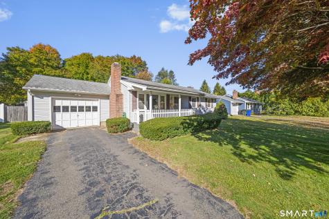 128 Bel Aire Circle Windsor Locks CT 06096