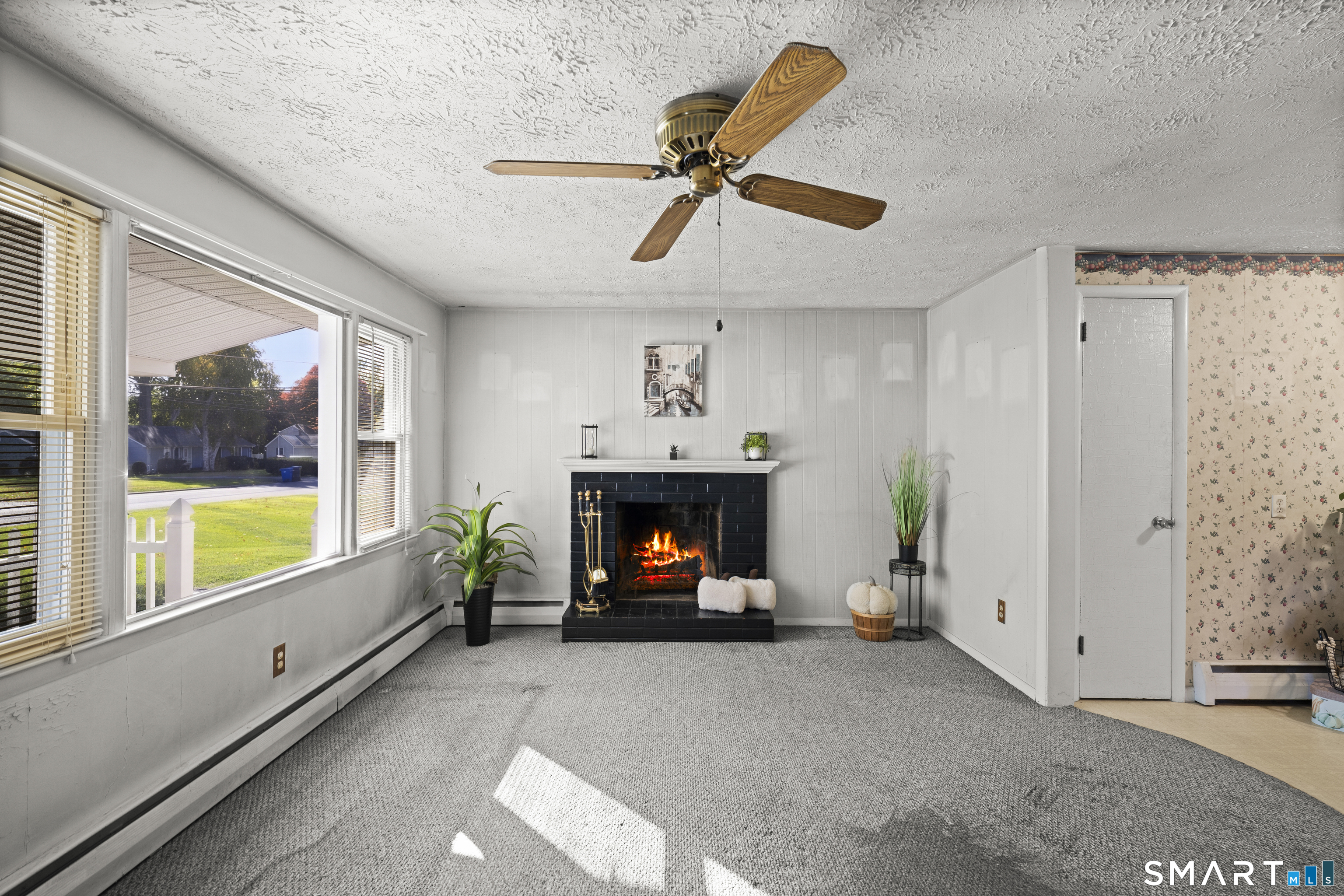128 Bel Aire Circle Windsor Locks CT 06096