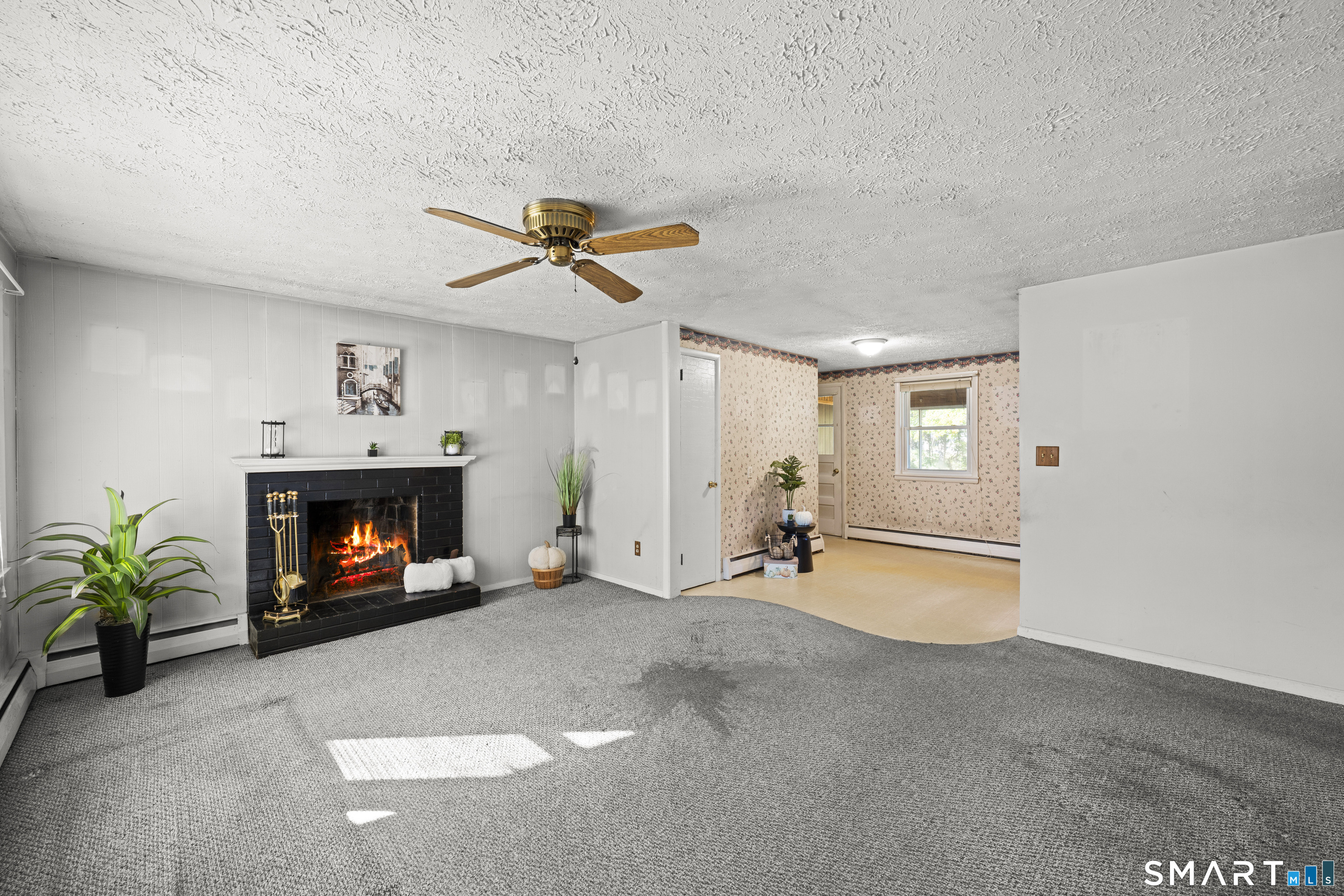 128 Bel Aire Circle Windsor Locks CT 06096