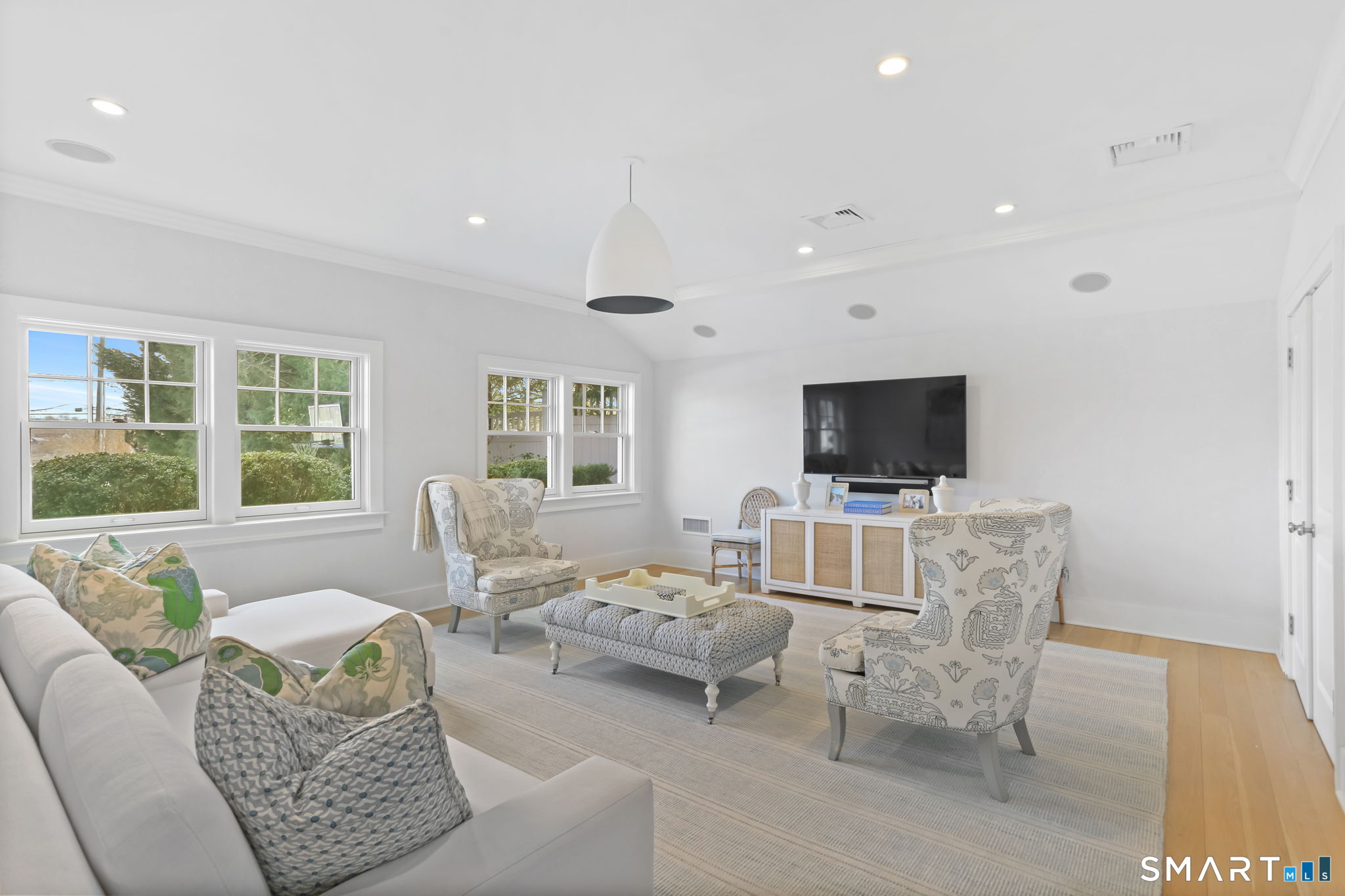 90 Five Mile River Road Darien CT 06820