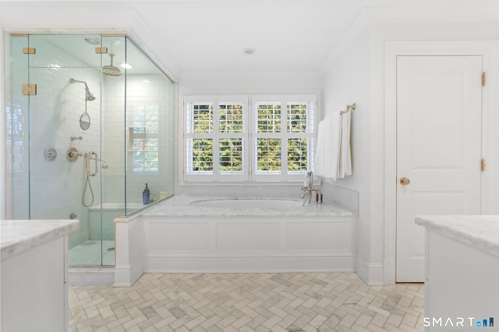 90 Five Mile River Road Darien CT 06820