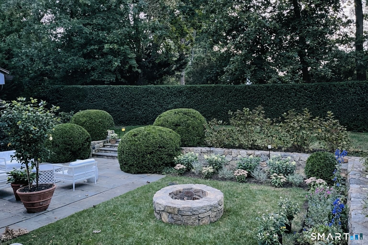 90 Five Mile River Road Darien CT 06820