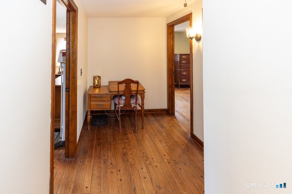 113 West High Street East Hampton CT 06424