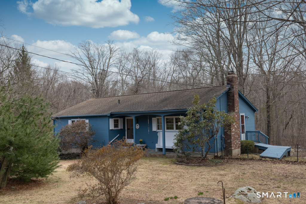 113 West High Street East Hampton CT 06424