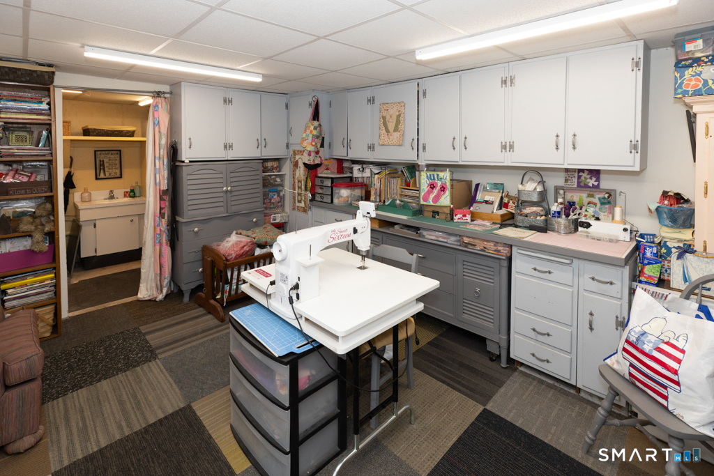 113 West High Street East Hampton CT 06424