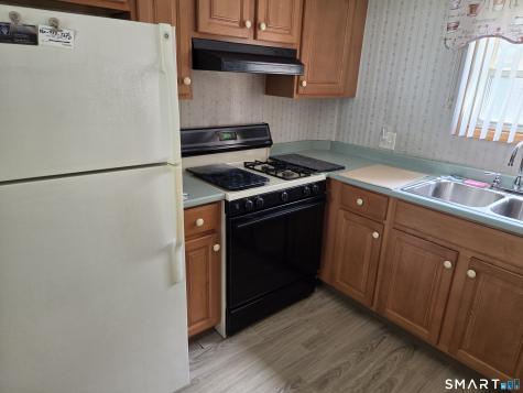 17 Wayne Drive Windham CT 06256
