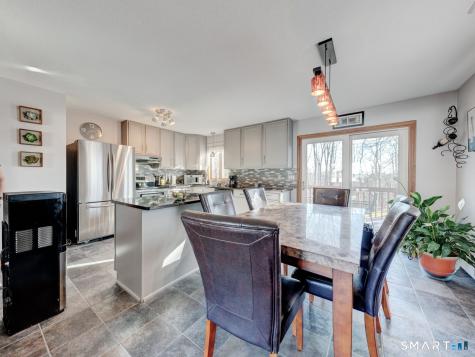 70 Lawndale Street Berlin CT 06037