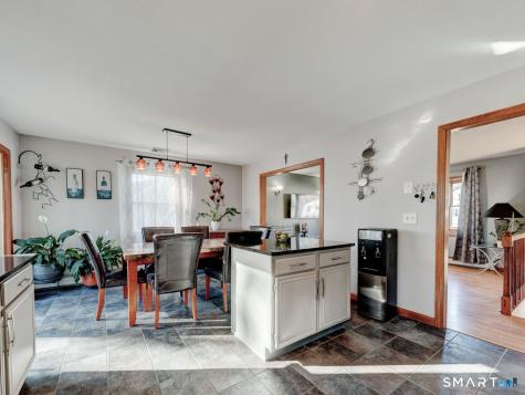 70 Lawndale Street Berlin CT 06037