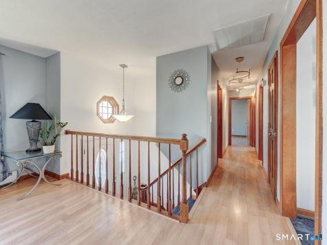 70 Lawndale Street Berlin CT 06037