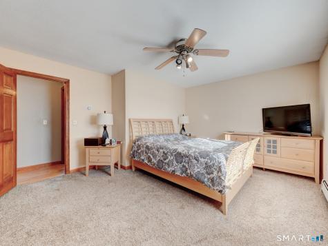 70 Lawndale Street Berlin CT 06037