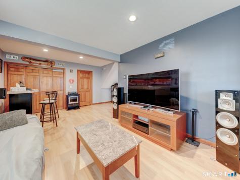 70 Lawndale Street Berlin CT 06037