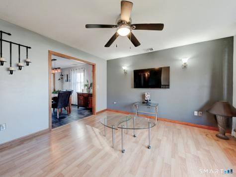 70 Lawndale Street Berlin CT 06037