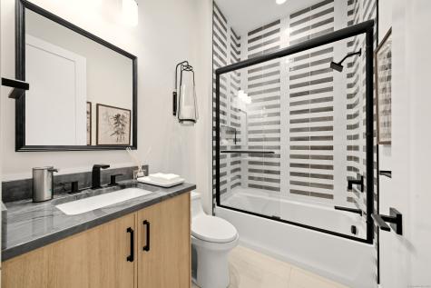 3 Thorncrest Ridge Danbury CT 06810