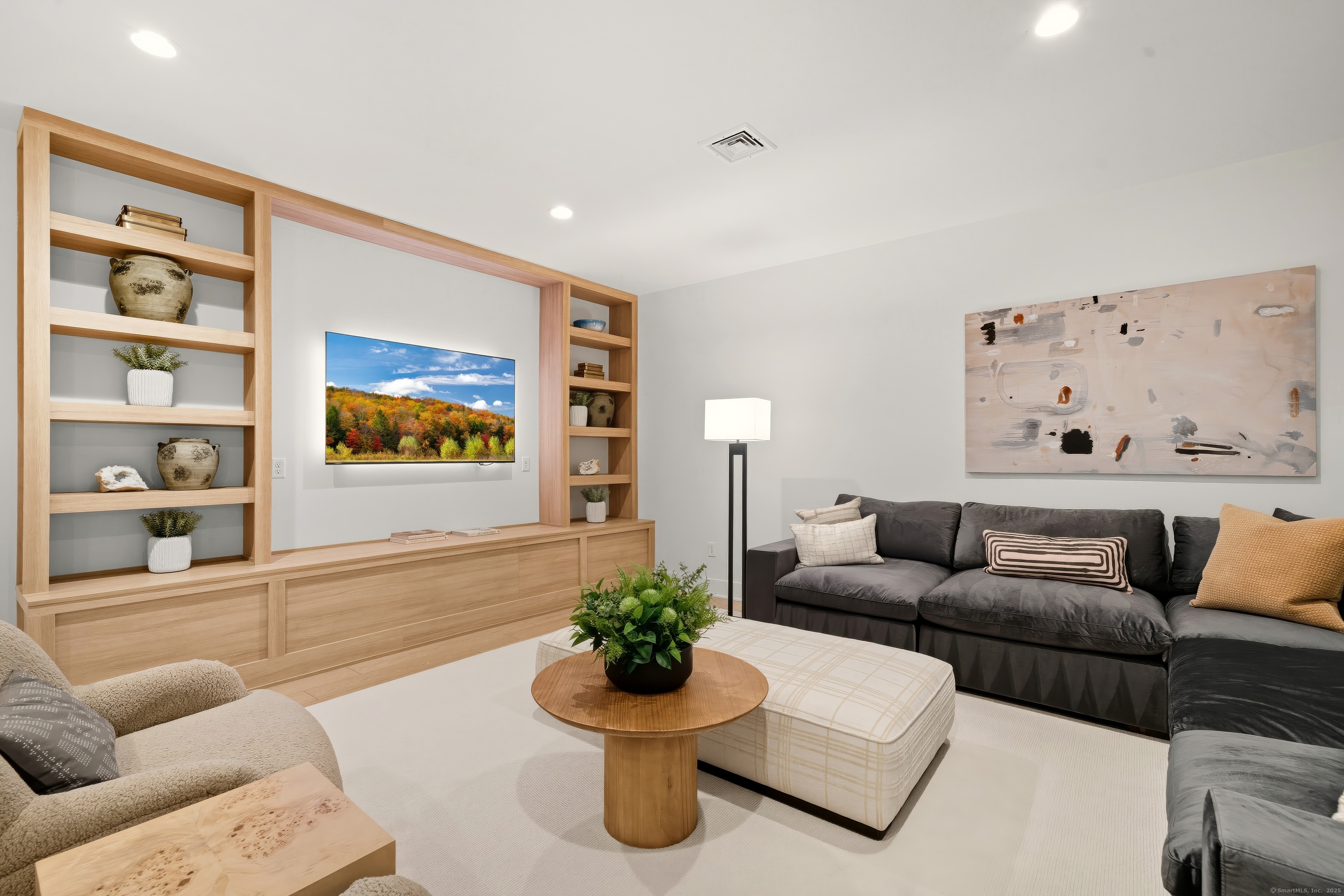 3 Thorncrest Ridge Danbury CT 06810