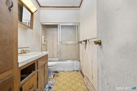 13 Shawondassee Drive Stonington CT 06378