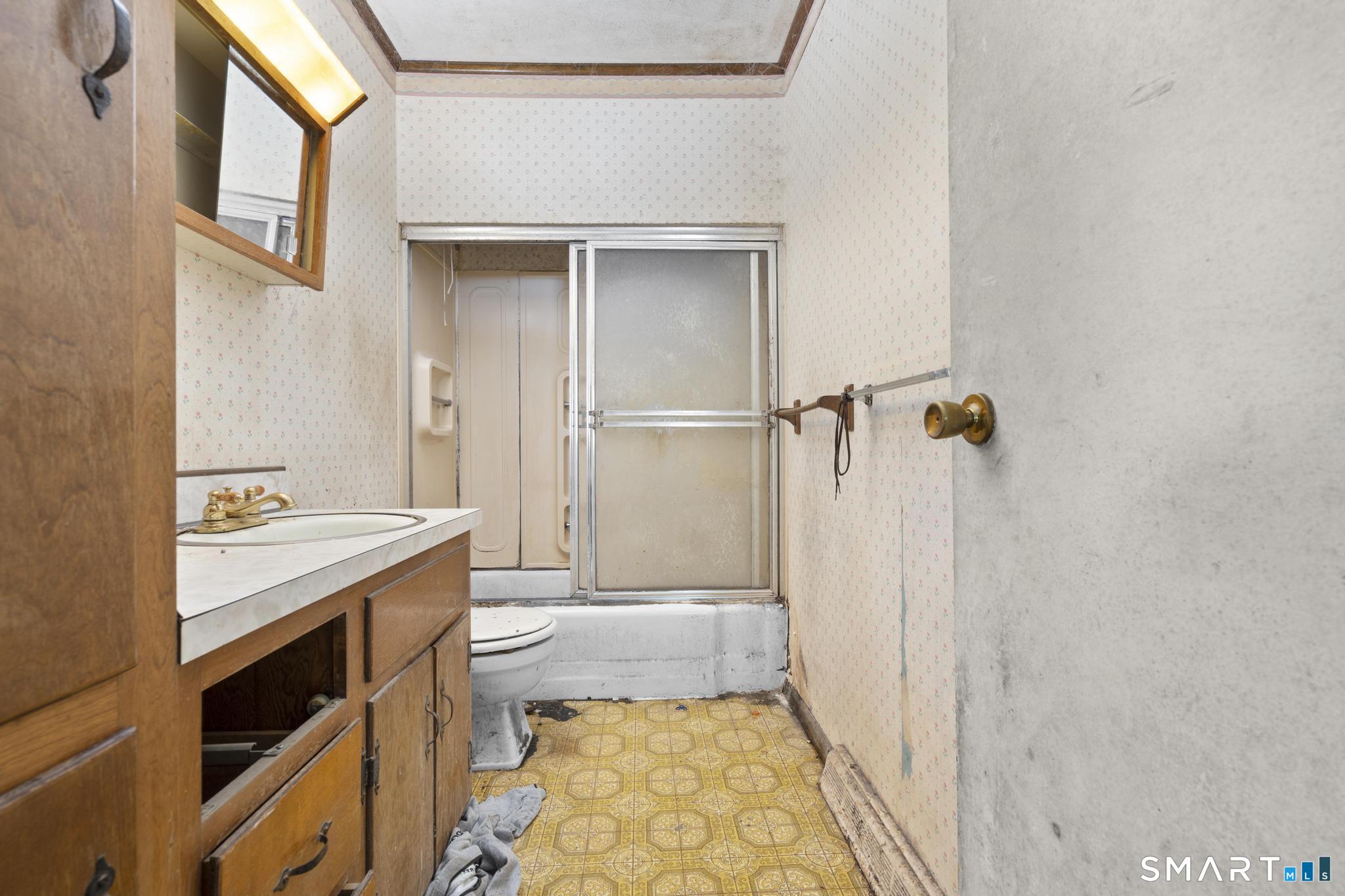 13 Shawondassee Drive Stonington CT 06378