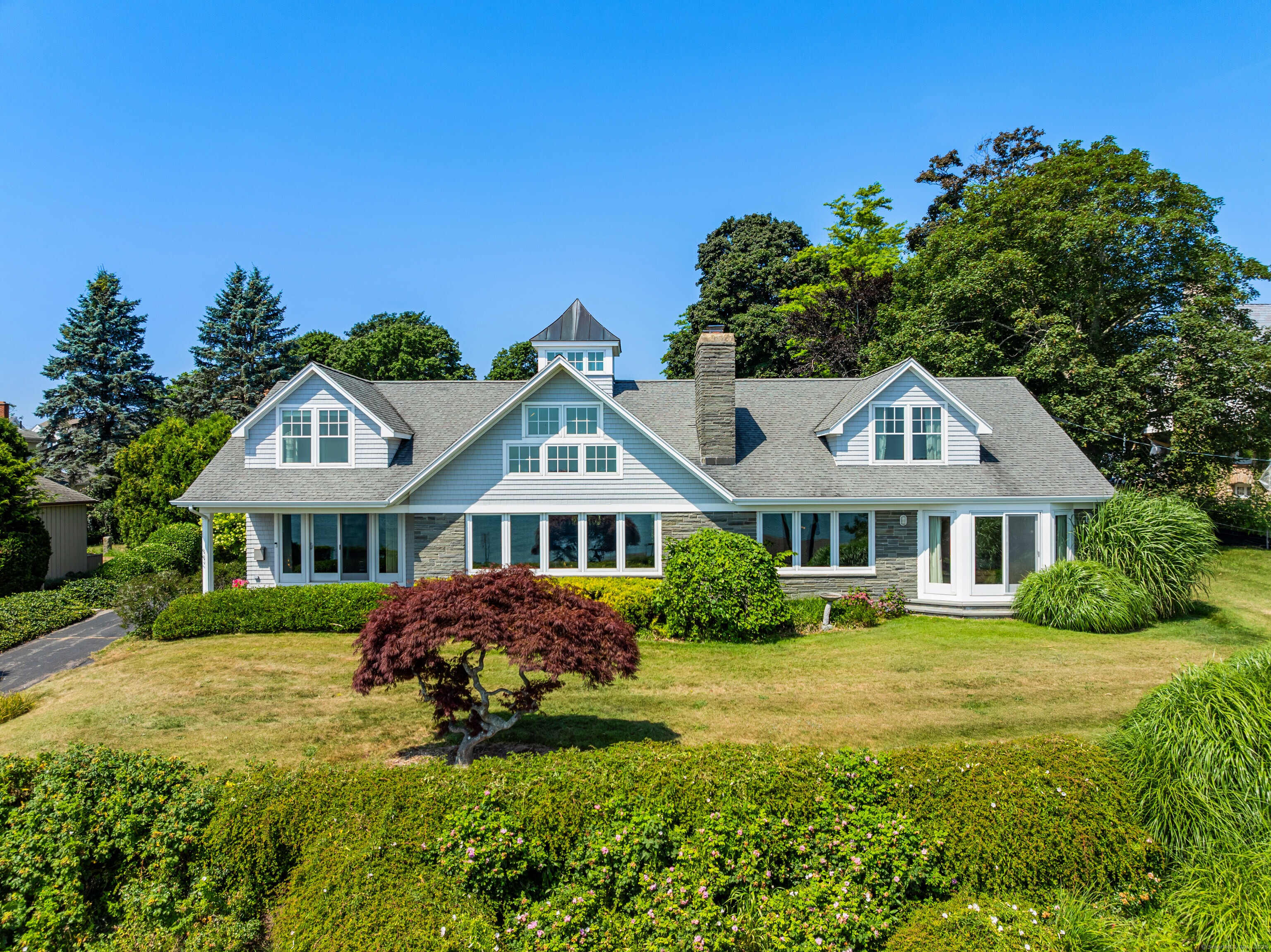 993 Pequot Avenue New London CT 06320