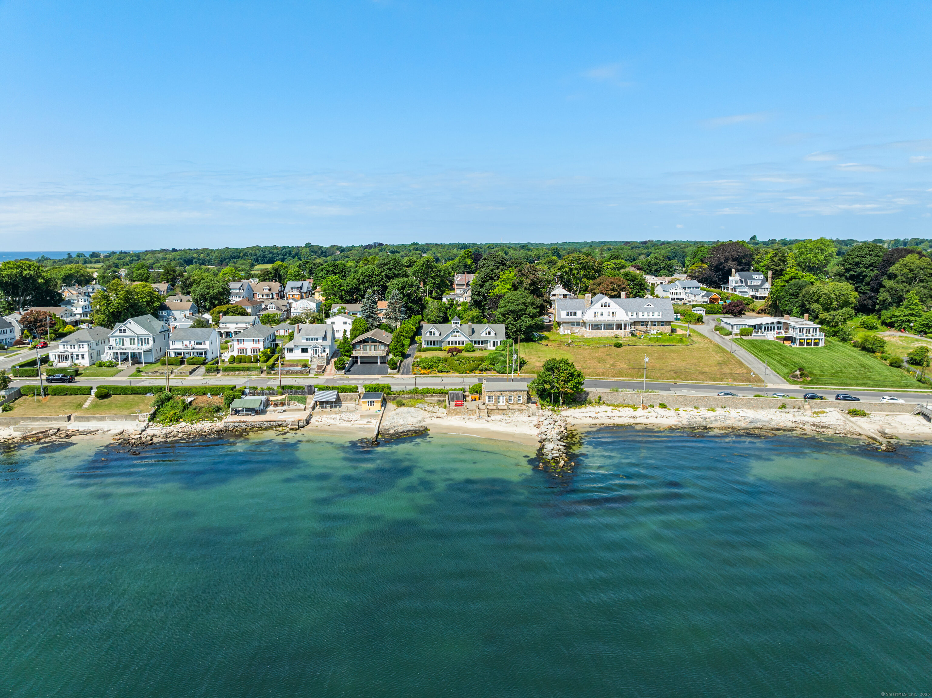 993 Pequot Avenue New London CT 06320