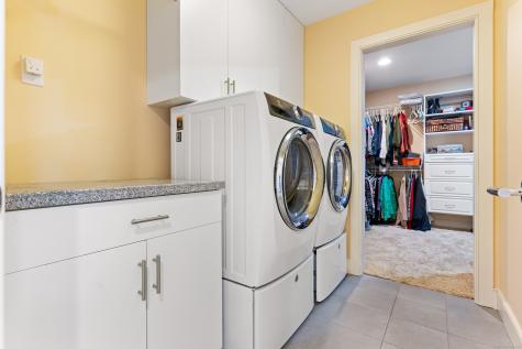 993 Pequot Avenue New London CT 06320