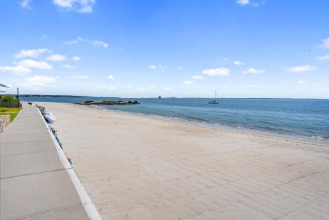 993 Pequot Avenue New London CT 06320