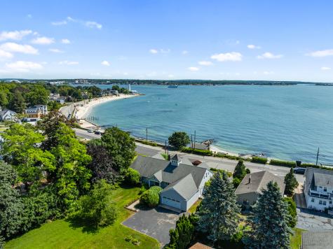 993 Pequot Avenue New London CT 06320