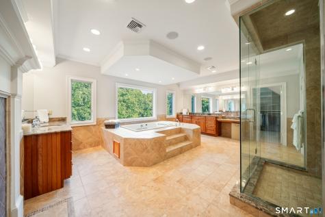 108 Westland Road Avon CT 06001