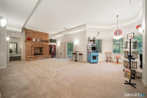 108 Westland Road Avon CT 06001