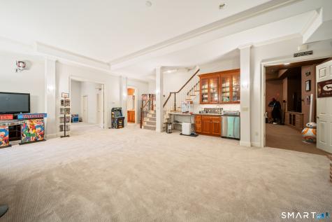 108 Westland Road Avon CT 06001
