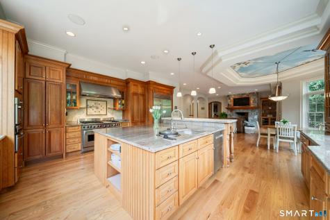 108 Westland Road Avon CT 06001