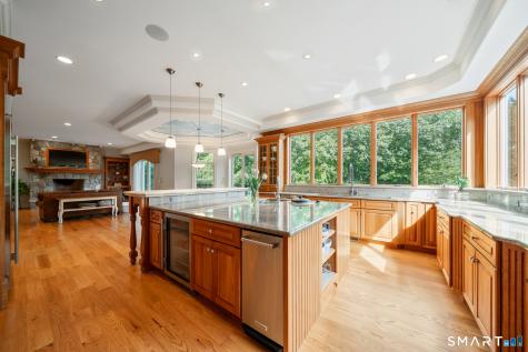 108 Westland Road Avon CT 06001
