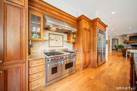 108 Westland Road Avon CT 06001