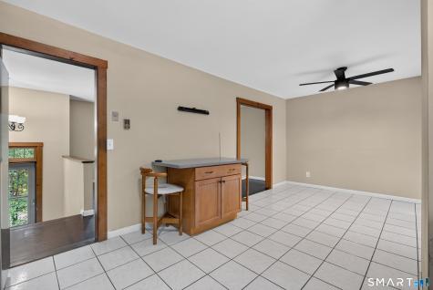 102 Colony Road Seymour CT 06483