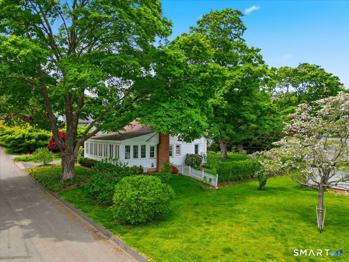 12 Jones Lane Deep River CT 06417
