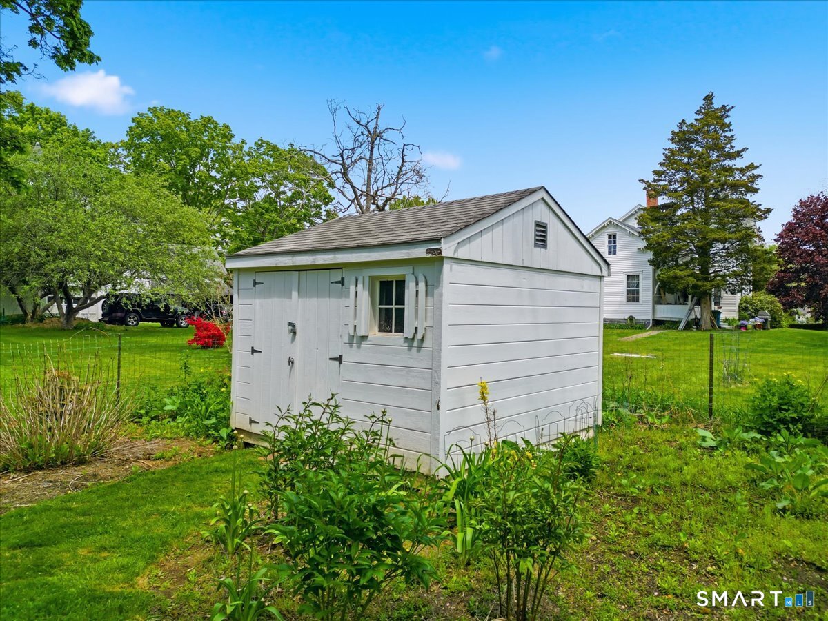 12 Jones Lane Deep River CT 06417