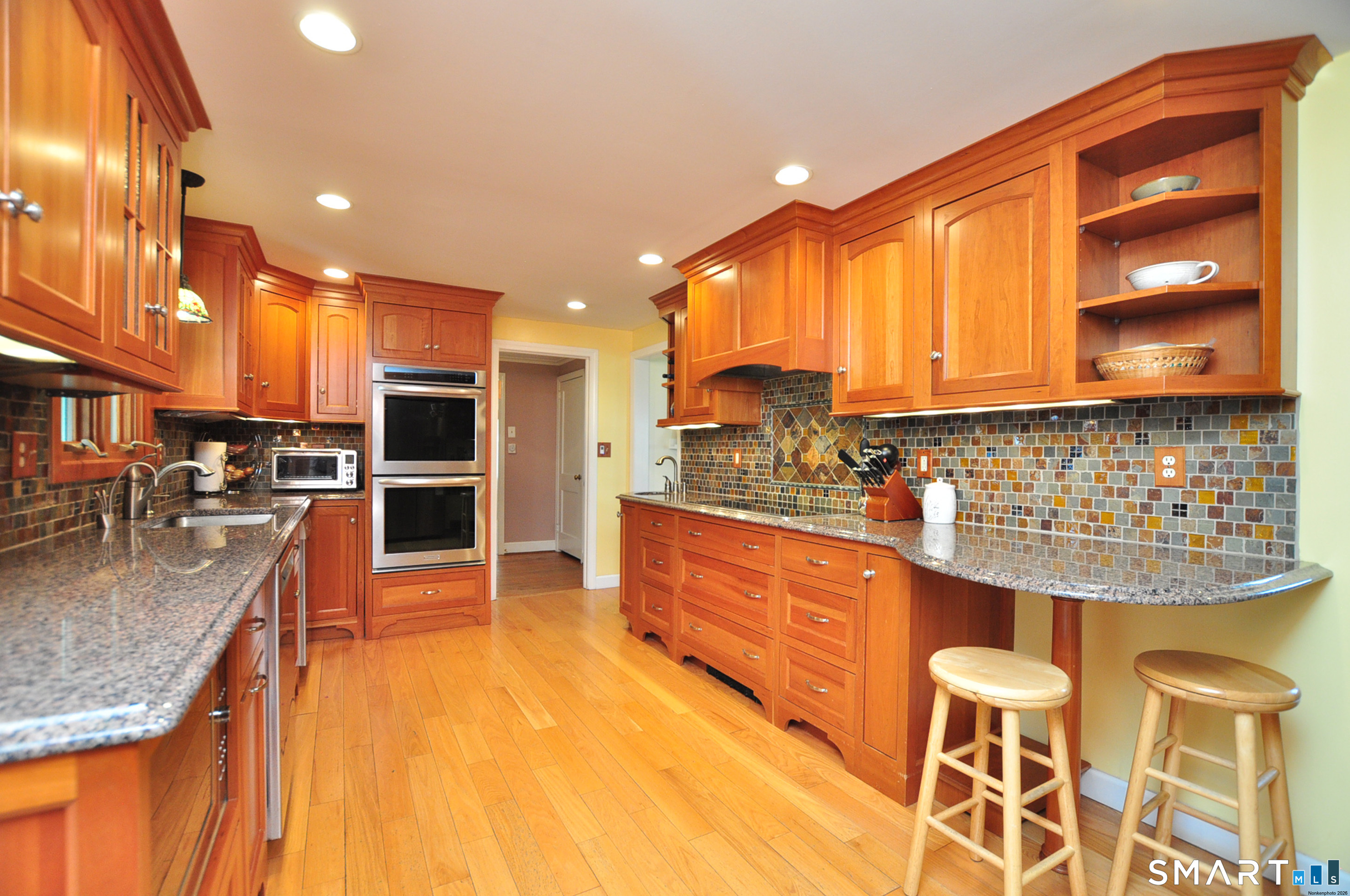 64 Mohegan Drive West Hartford CT 06117
