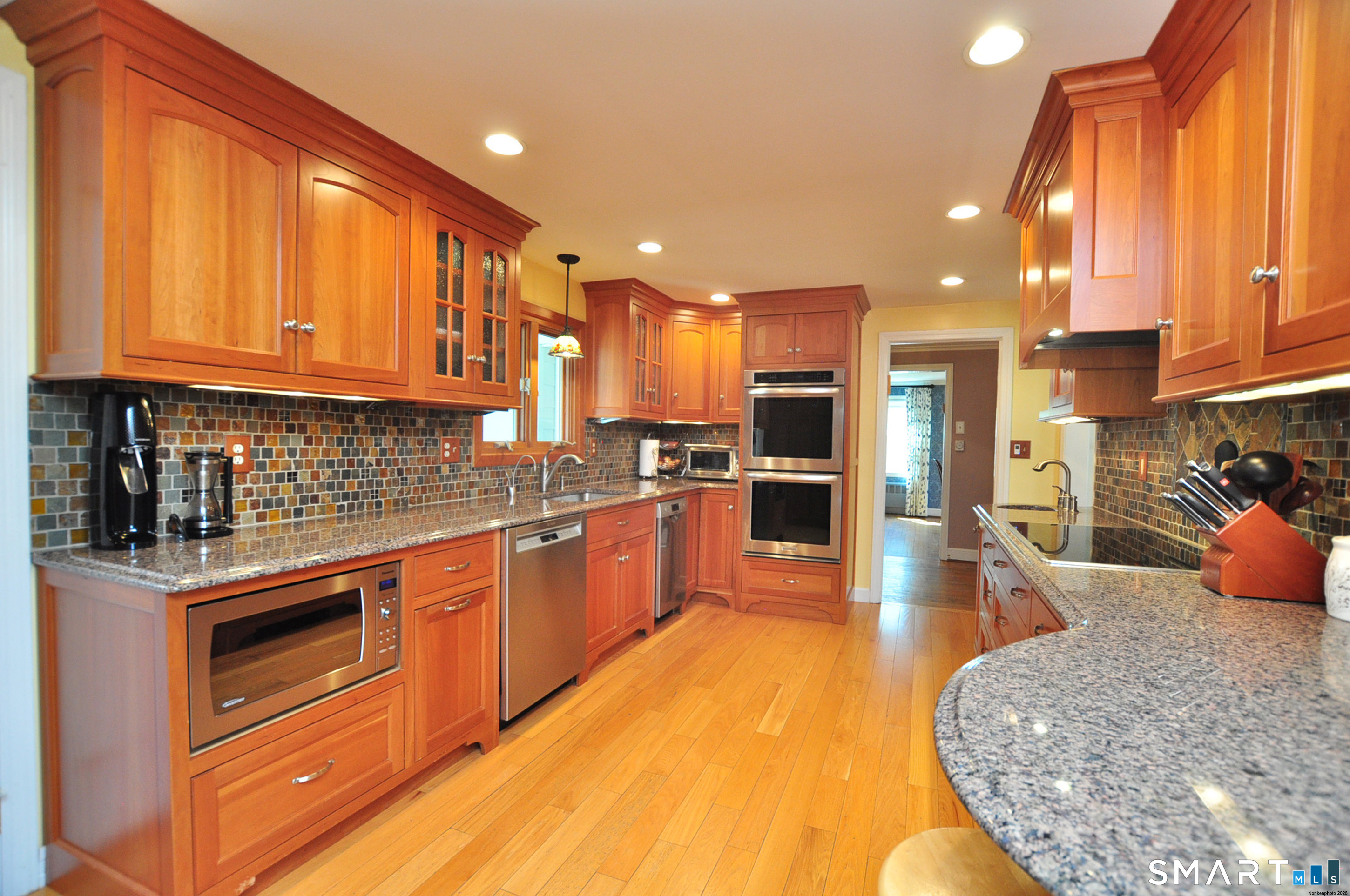 64 Mohegan Drive West Hartford CT 06117