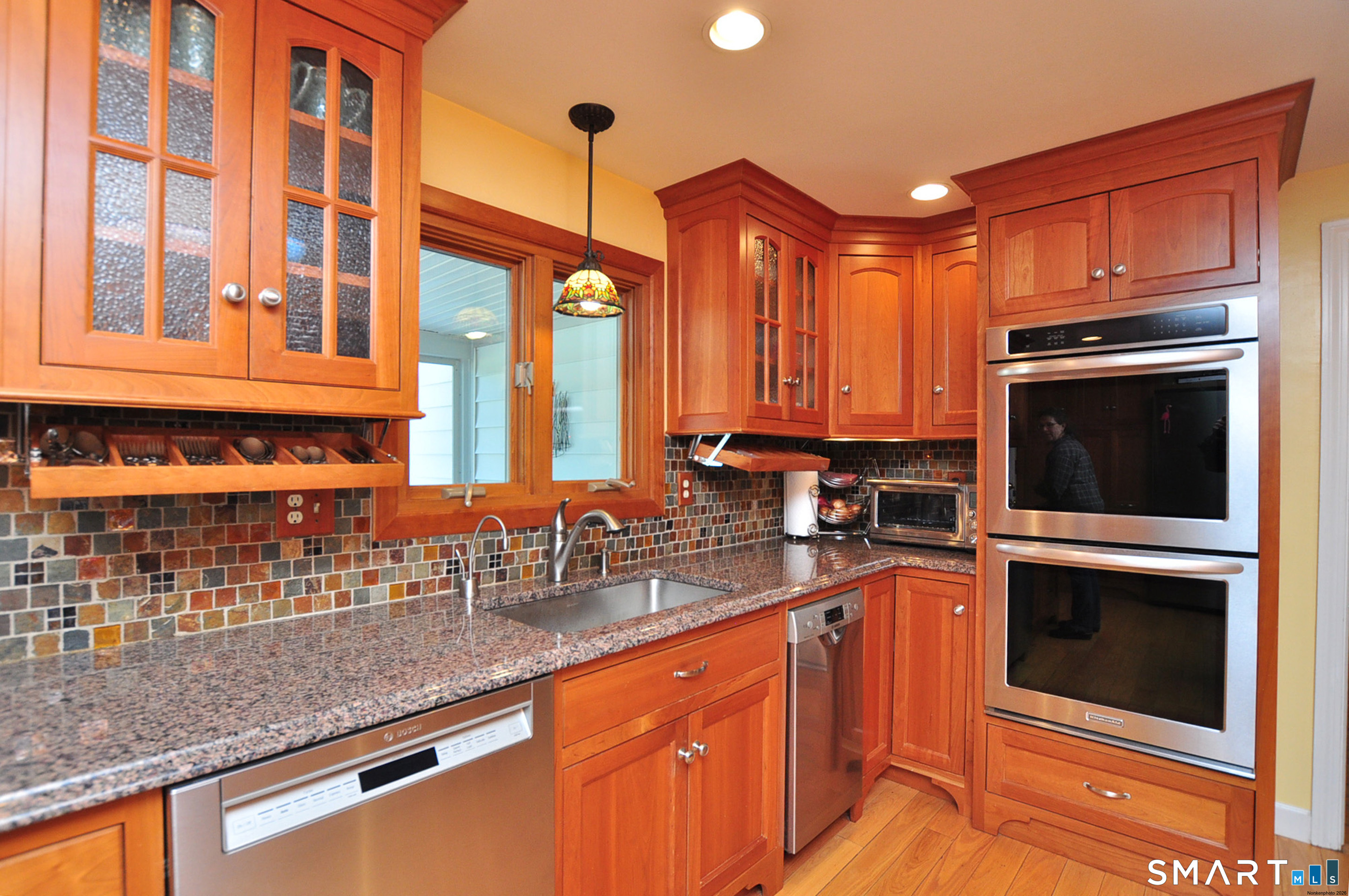 64 Mohegan Drive West Hartford CT 06117