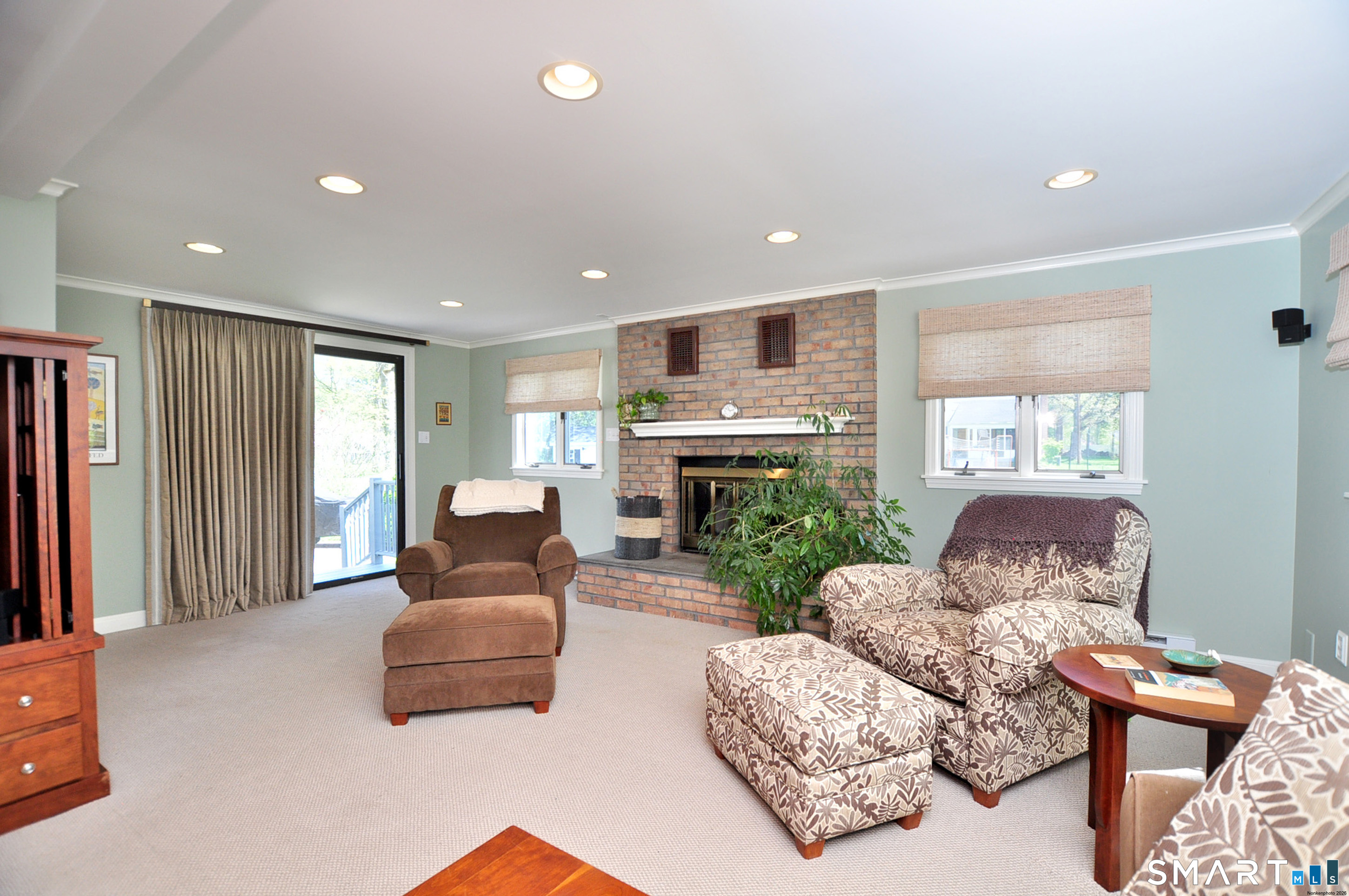 64 Mohegan Drive West Hartford CT 06117