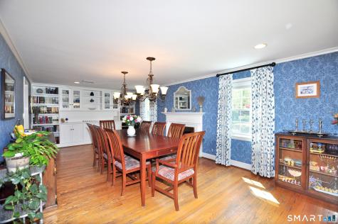 64 Mohegan Drive West Hartford CT 06117